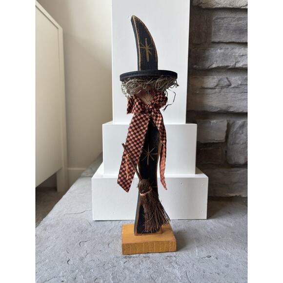 Witch Figure Primitive Wooden Handmade Details Halloween Multimedia Decor Gift - Picture 1 of 8